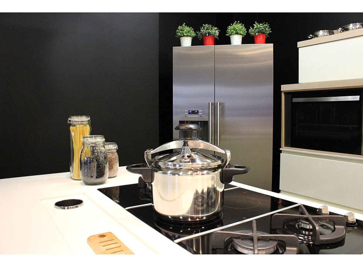 Olla A Presion 8 Litros Marmicoc Clasica Acero Inox - Imagen 4