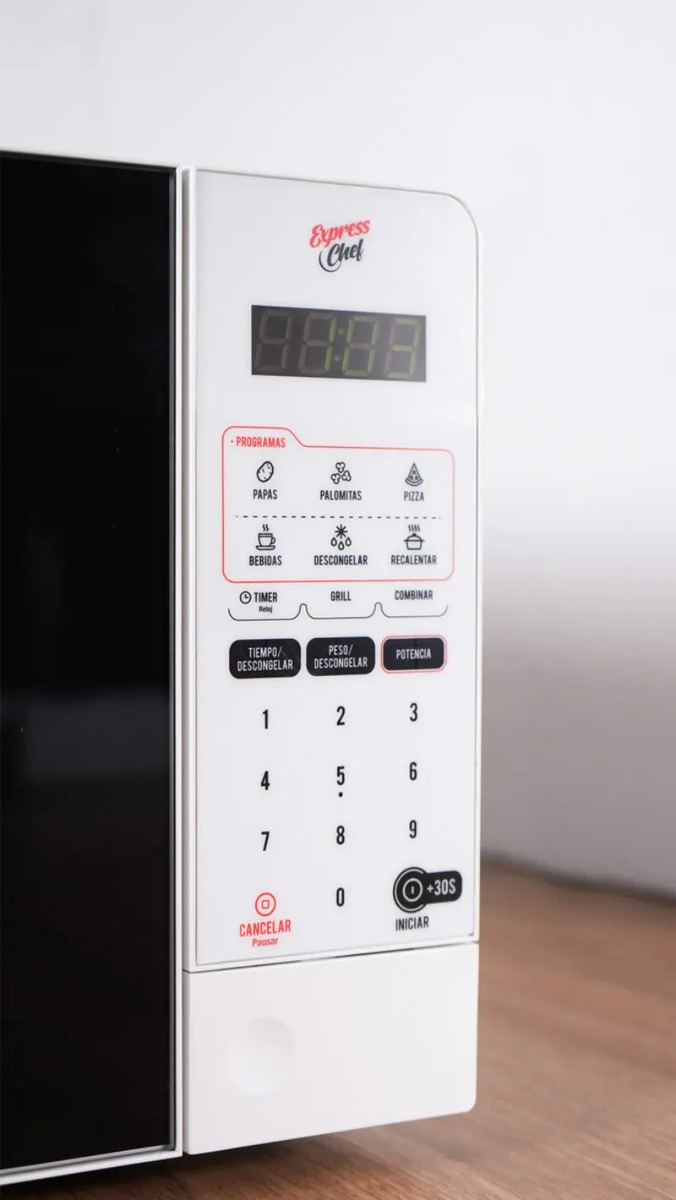 Horno Microondas Digital 20 Litros Marca Telefunken - Imagen 5