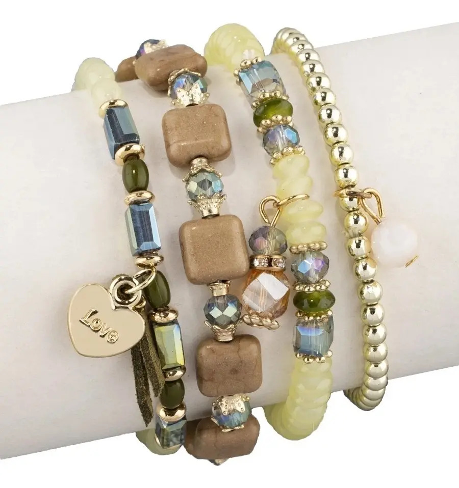 Pulsera Elegante Corazón Con Detalle Letras  Set 4 Pcs Pnl