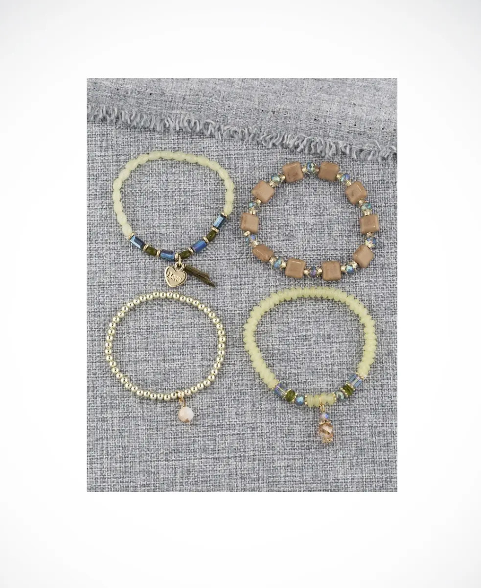 Pulsera Elegante Corazón Con Detalle Letras Set 4 Pcs Pnl - Imagen 3