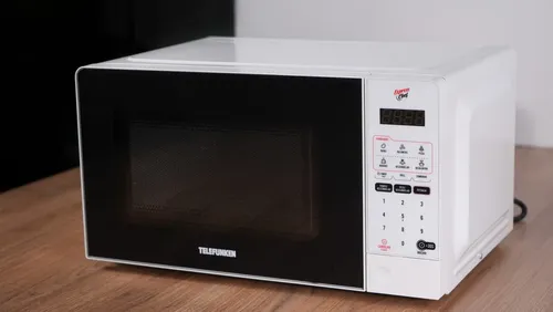 Microondas Telefunken TFK20DG Blanco con Negro - Imagen 9