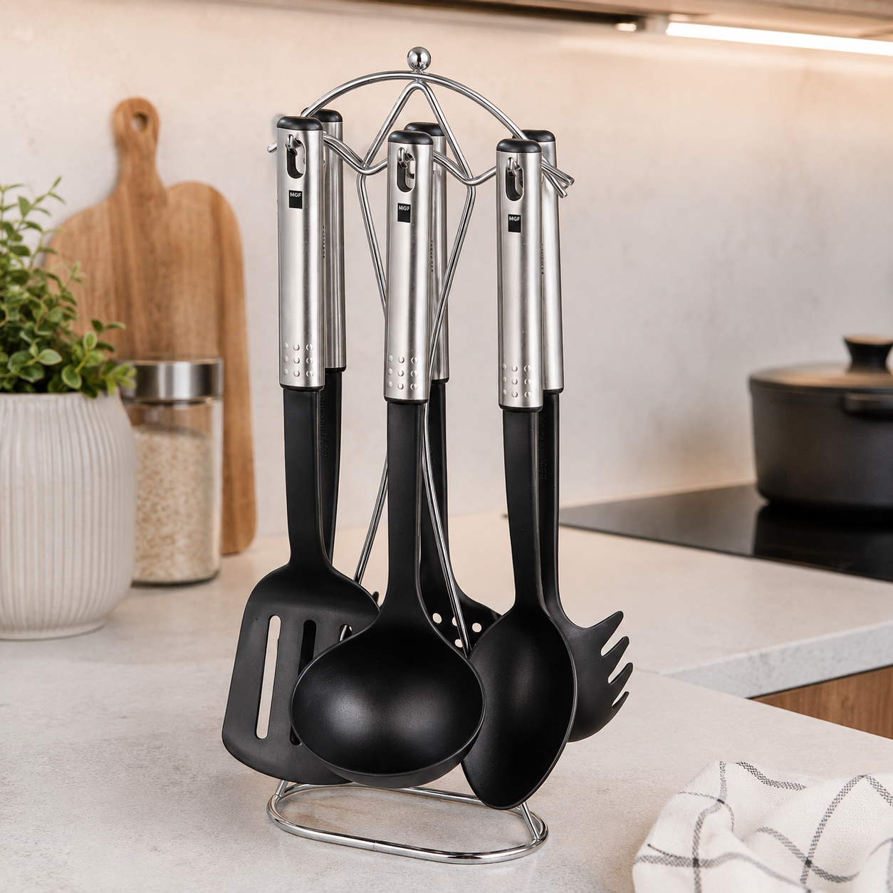 Set De Utensilios De Cocina 7 Piezas Modelo Maid Marca Magefesa